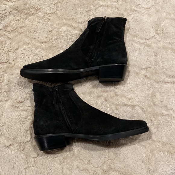 NWOT Franco Sarto Suede Bootie - Picture 2 of 11